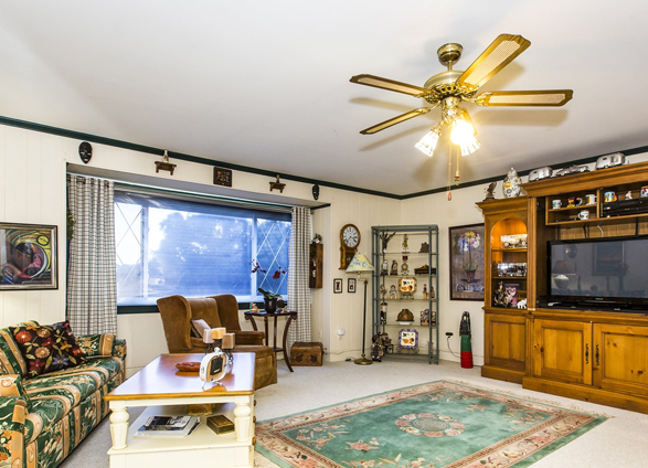 Vizcaya Private Bathroom - Charlotte Bed and Breakfast